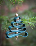 Load image into Gallery viewer, Christmas_Deco_Teal_Gold
