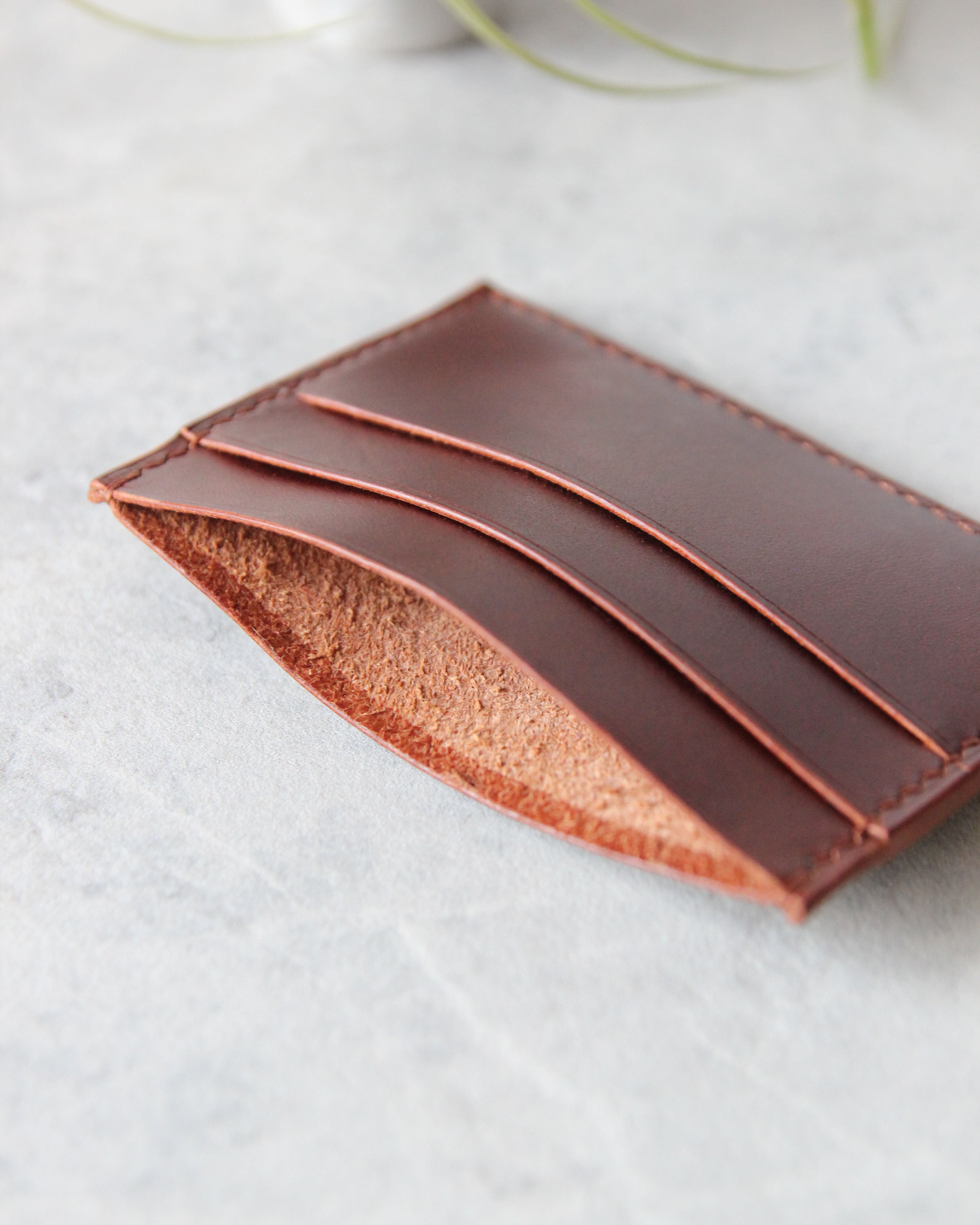 Leather Cardholder, 5 slots, Cognac, Side view