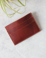 Charger l&#39;image dans la galerie, Leather Cardholder, 5 slots, Cognac, Top view
