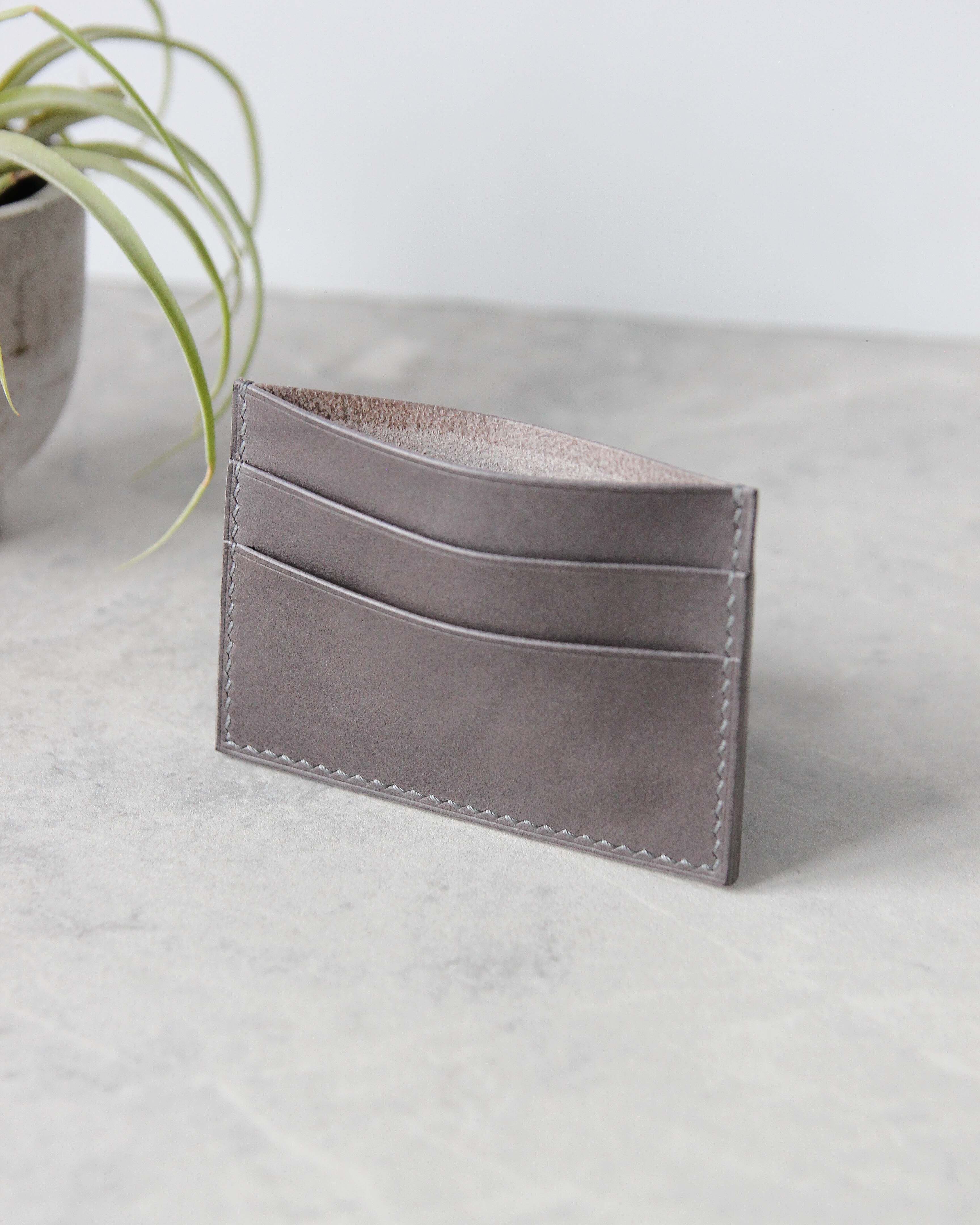 Leather Cardholder, 5 slots, Gray, Front view