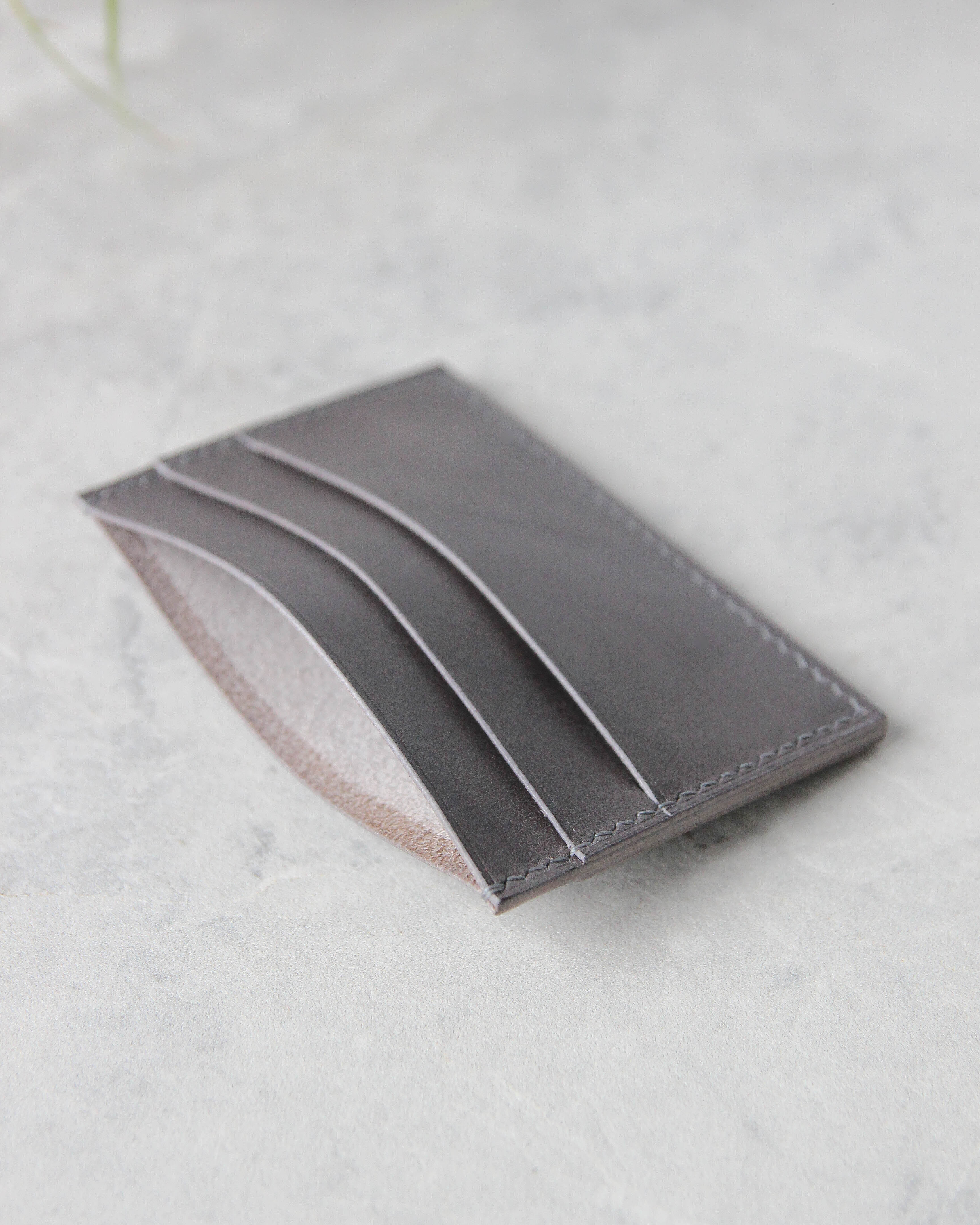 Leather Cardholder, 5 slots, Gray, Side view