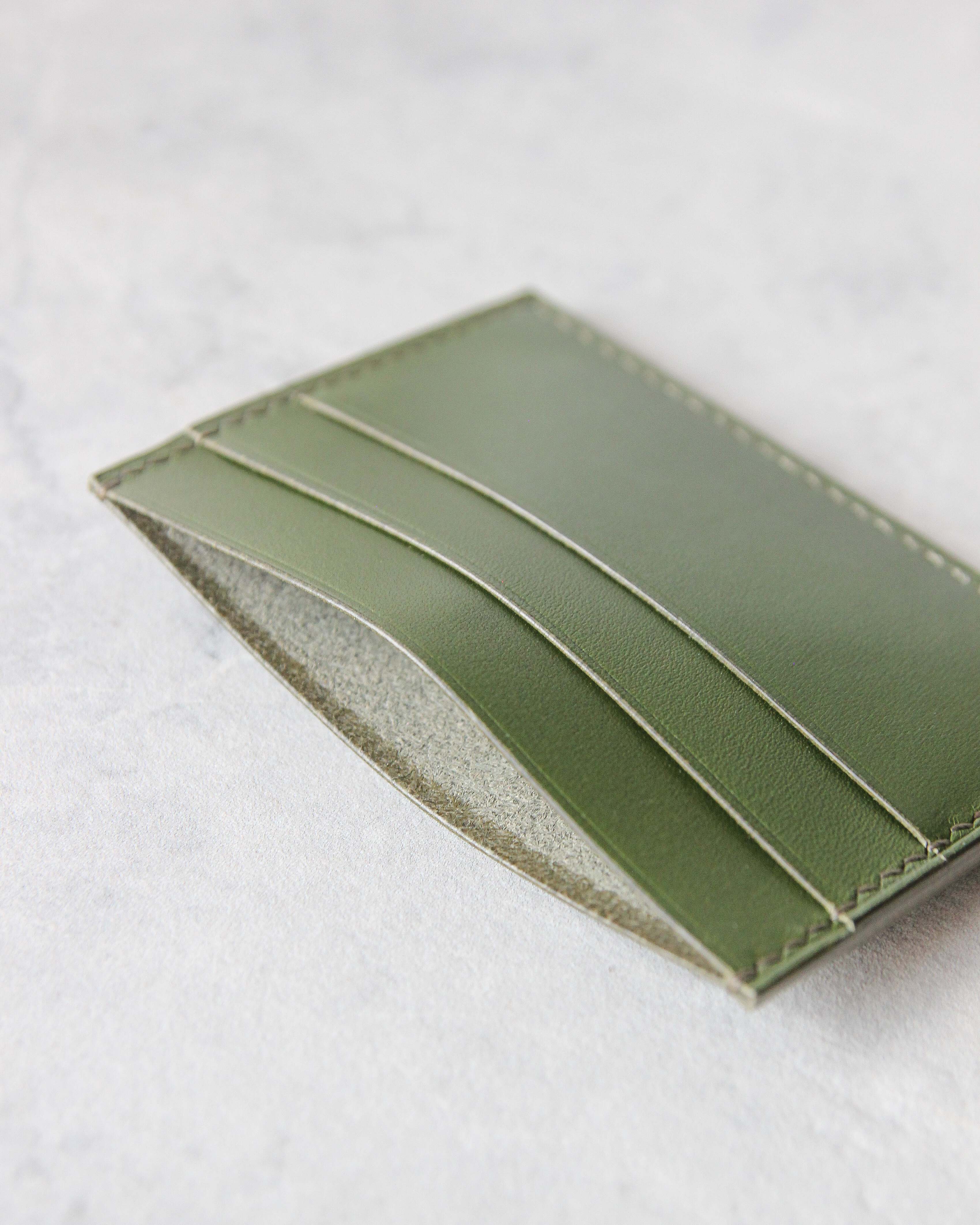 Leather Cardholder, 5 slots, Green, Side view