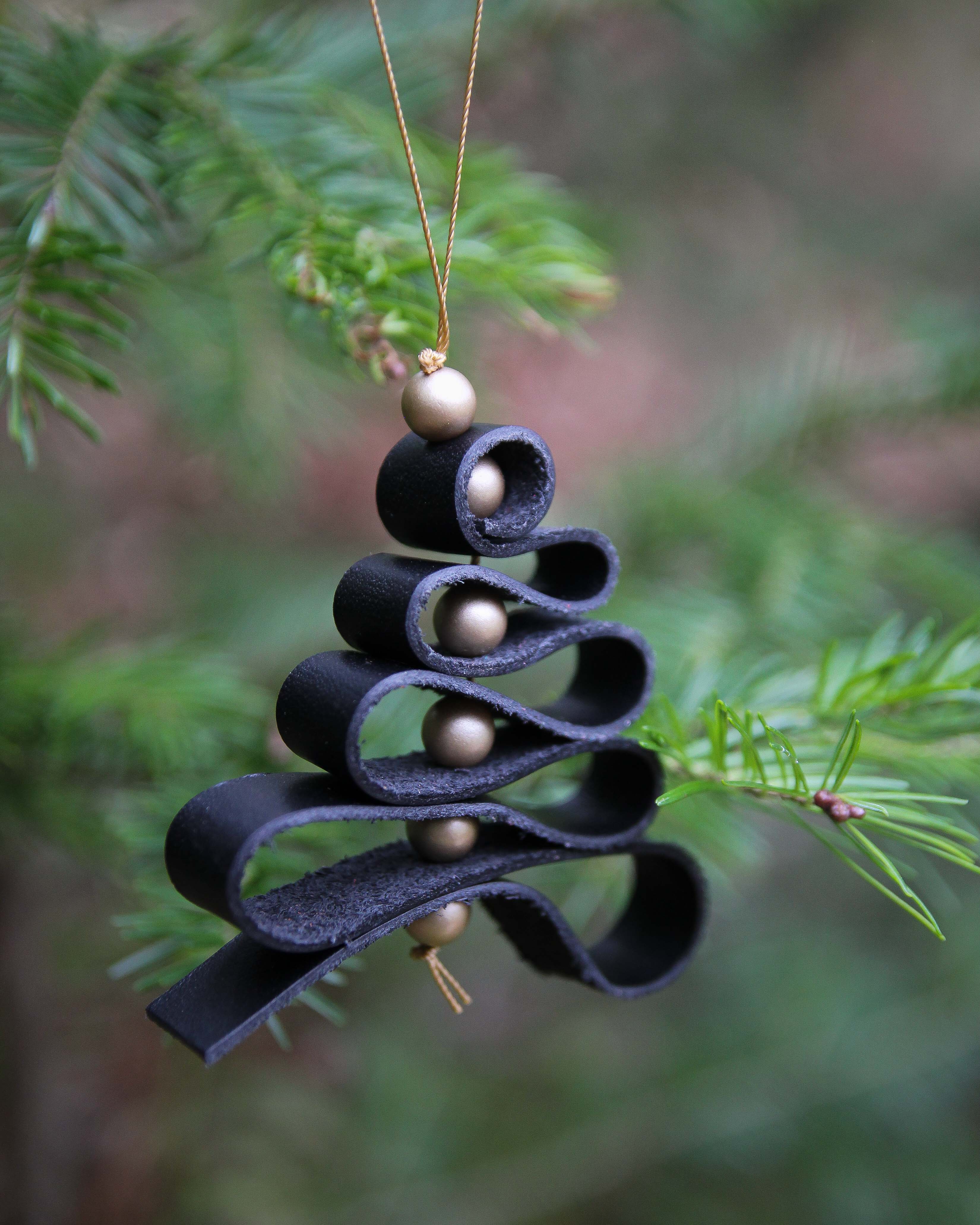 Leather Christmas Decoration, Black, Gold beads