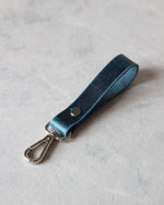 Charger l&#39;image dans la galerie, Leather Keyring, Blue Leather, Silver Hardware
