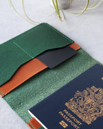 Charger l'image dans la galerie, Leather Passport Cover, Green and Tan, Detail view
