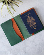 Charger l'image dans la galerie, Leather Passport Cover, Green and Tan, Top view
