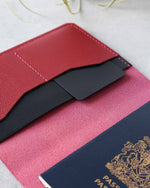 Charger l'image dans la galerie, Leather Passport Cover, Red and Black, Detail view
