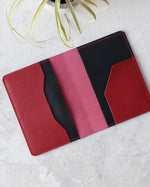 Charger l'image dans la galerie, Leather Passport Cover, Red and Black, Empty view
