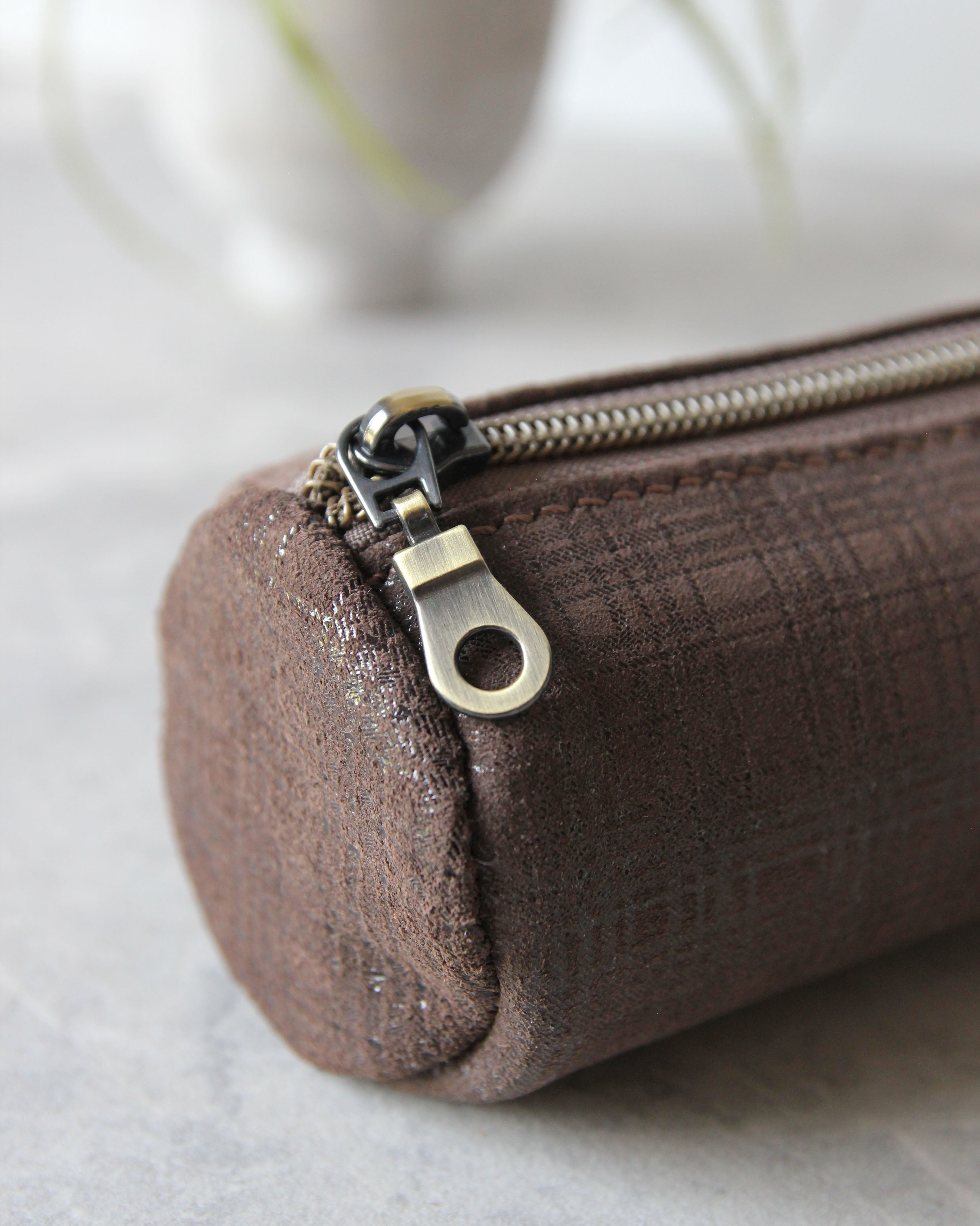 Leather Pencil Case, Zipper, Plaid Brown, End View