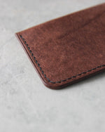 Load image into Gallery viewer, Leather Simple Cardholder, Brown, Detail view
