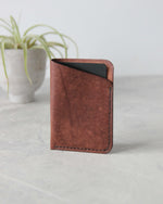 Load image into Gallery viewer, Leather Simple Cardholder, Brown, Front view
