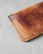 Load image into Gallery viewer, Leather Simple Cardholder, Marbled, Detail view
