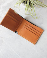 Load image into Gallery viewer, Leather Wallet, Black and Whiskey, 6 slots, Top view
