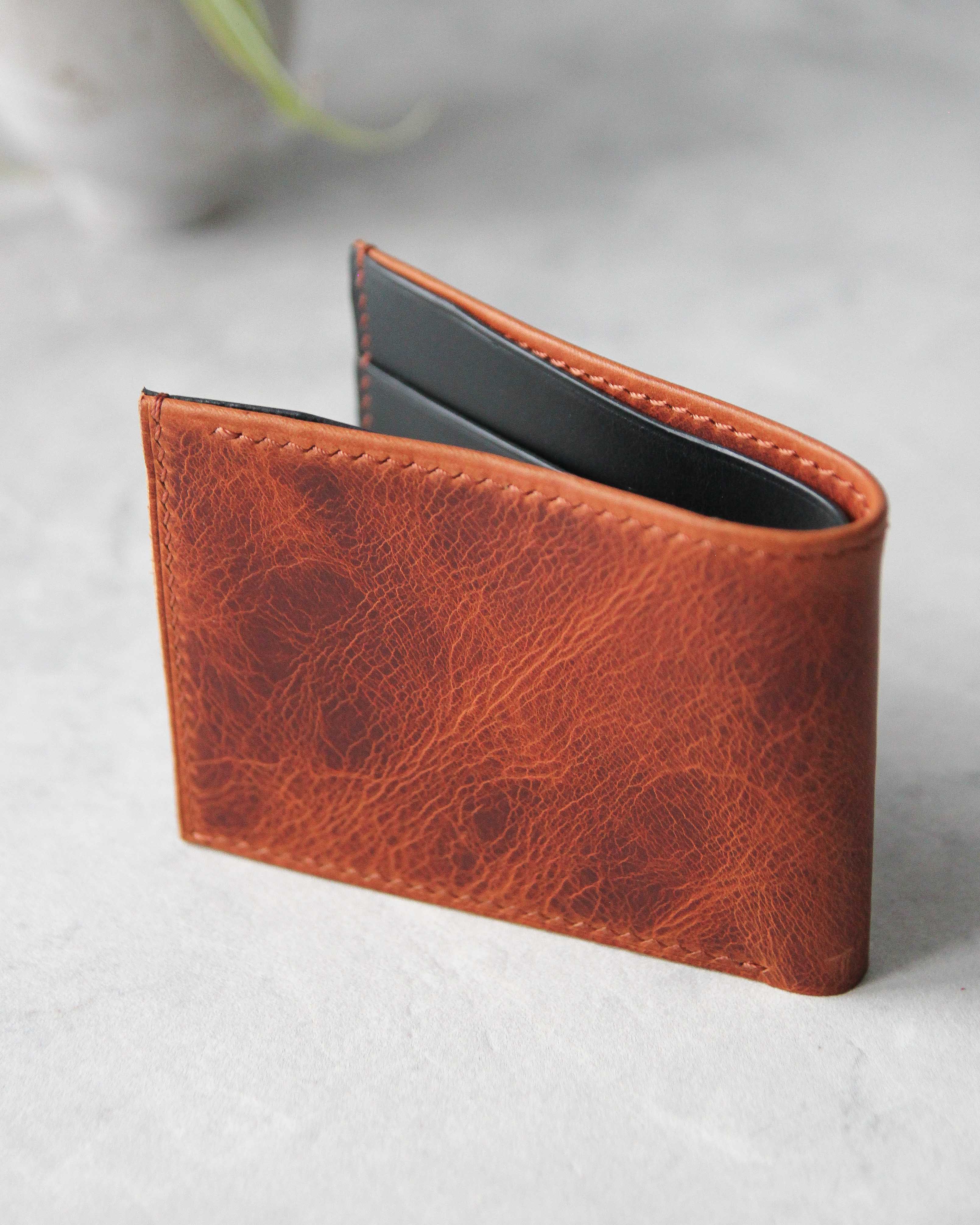 Leather Wallet ,Cognac and black, 4 slots, Detail view