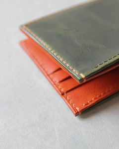 Leather Wallet, Olive+Orange 8 slots, Detail view