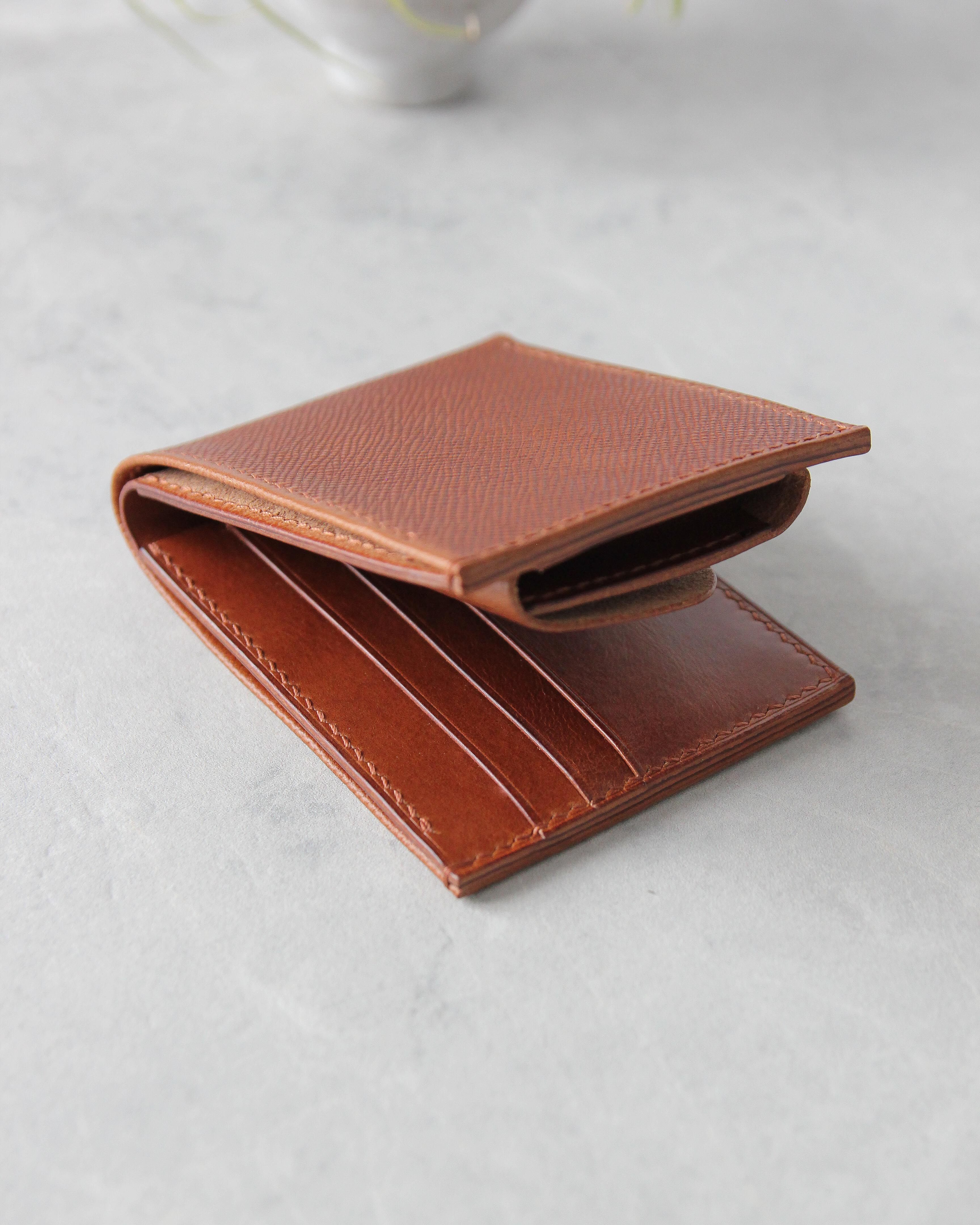 Leather Wallet, Tan, 5 slots, Integrated Coin Pouch, Side view