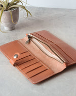 Load image into Gallery viewer, Long Leather Wallet, Natural, Zip View
