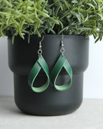 Load image into Gallery viewer, Earrings - &quot;Droplet&quot; shape
