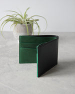 Charger l&#39;image dans la galerie, Leather Wallet ,Black and green, 4 slots, Front view
